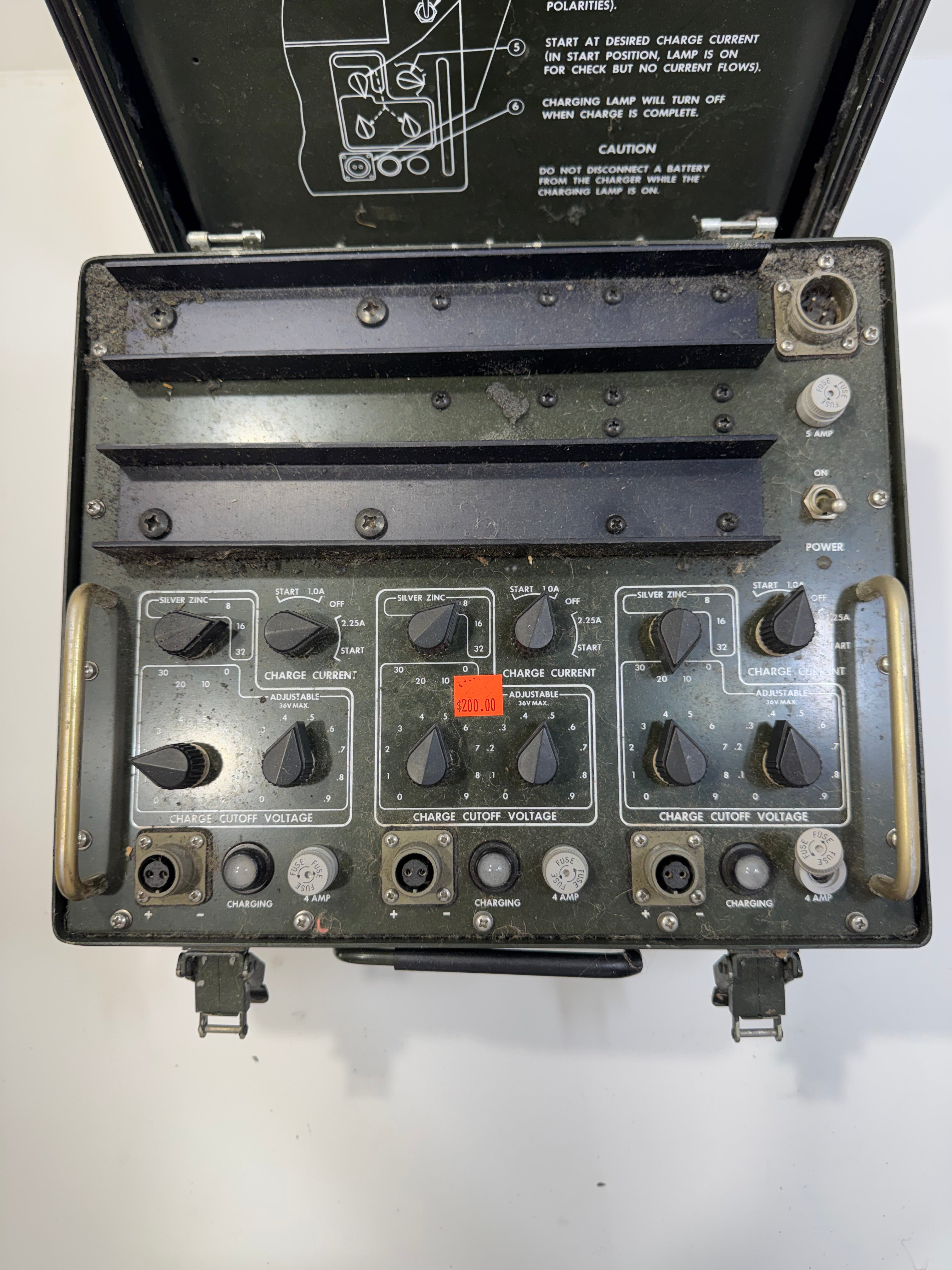Vintage Battery Charger PP-6241/U