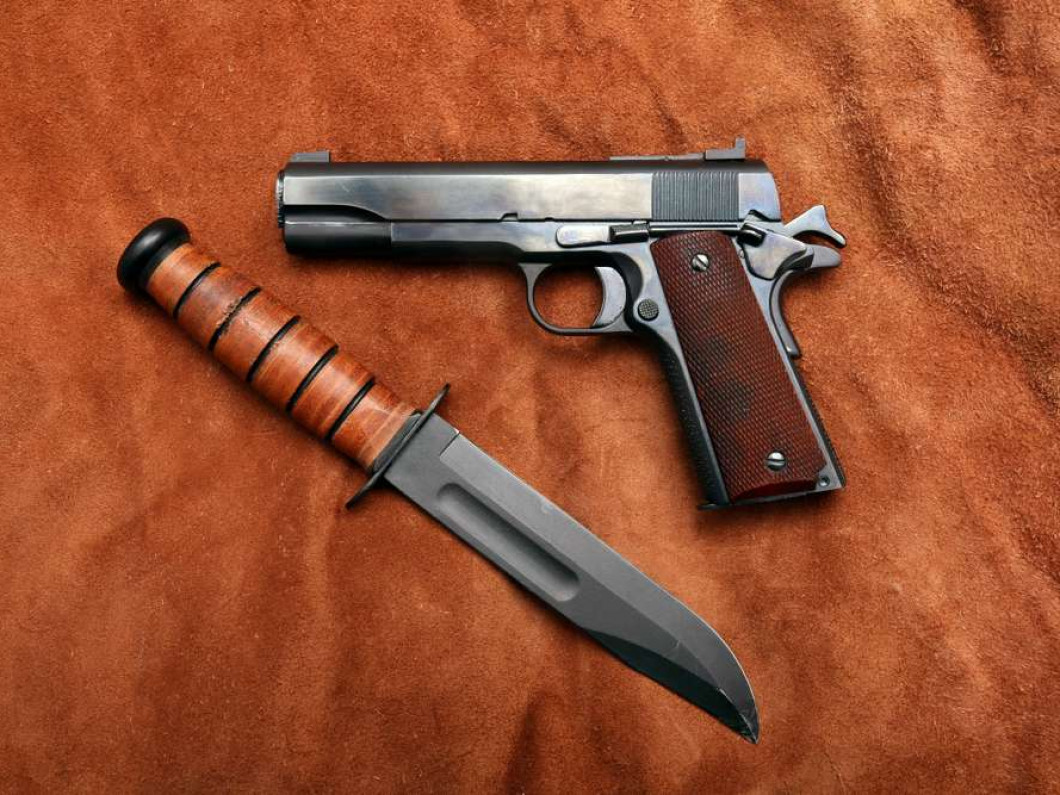 Ammo & Knives Military SurplusRUS